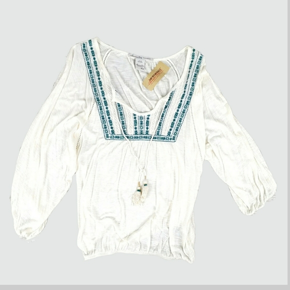 American Rag Tops - NWT American Rag Egret Combo Cream Peasant Blouse